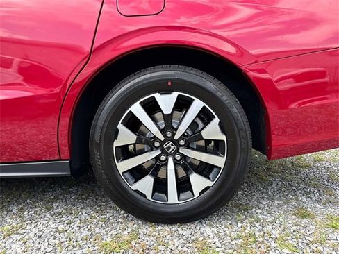 New 2026 Honda Odyssey EX-L image 3