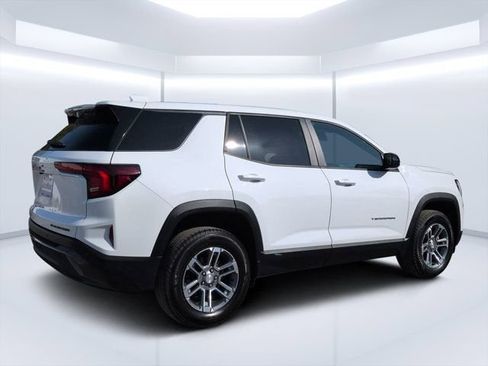 Used 2026 GMC Terrain Elevation FWD image 3