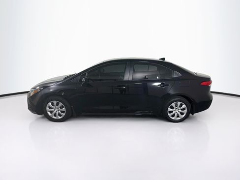 Used 2026 Toyota Corolla LE FWD image 4