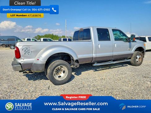 Used 2012 Ford F350 Lariat w/ Lariat Interior Pkg image 4