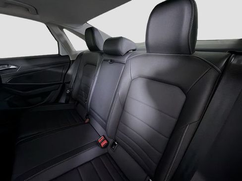 Used 2024 Volkswagen Jetta SE FWD image 21