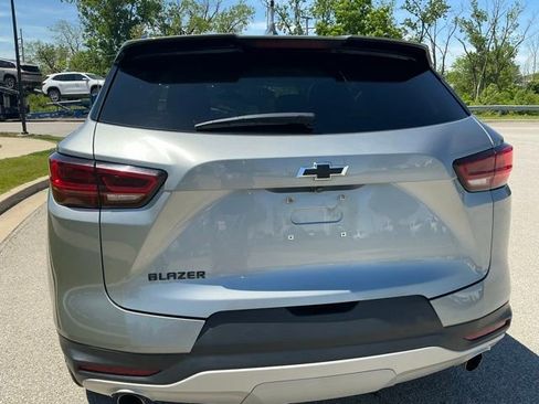 Used 2024 Chevrolet Blazer LT w/ Convenience Package FWD image 10