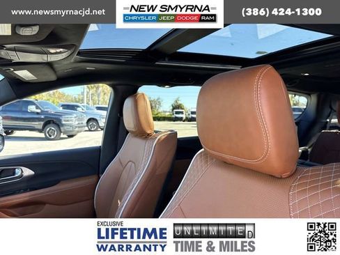 New 2026 Chrysler Pacifica Pinnacle image 31