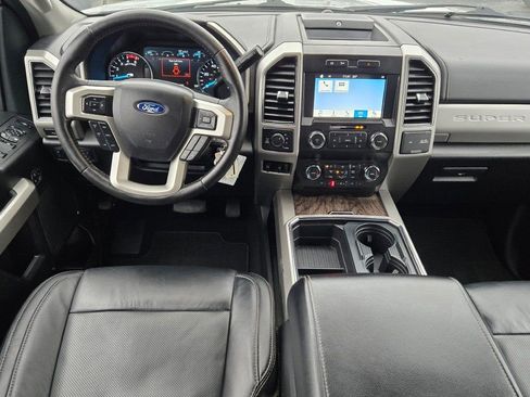 Used 2019 Ford F250 Lariat image 18