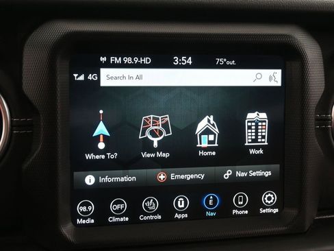 Used 2022 Jeep Wrangler Unlimited Sahara w/ Cold Weather Group image 18