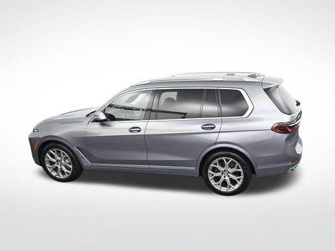 Used 2023 BMW X7 xDrive40i w/ Parking Assistance Package AWD/4WD image 28