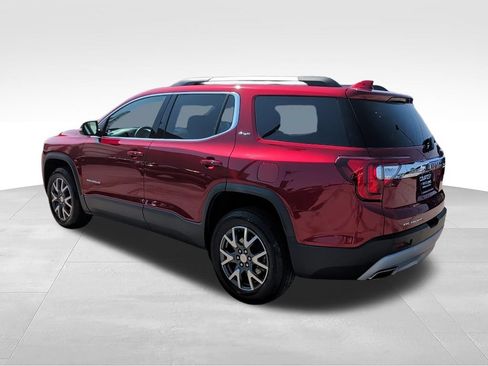 Used 2023 GMC Acadia SLE w/ Driver Convenience Package FWD image 7