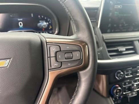Used 2023 Chevrolet Suburban High Country AWD/4WD image 17