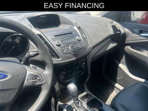 Used 2017 Ford Escape SE FWD image 11