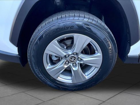 Certified 2024 Toyota RAV4 LE AWD/4WD image 11