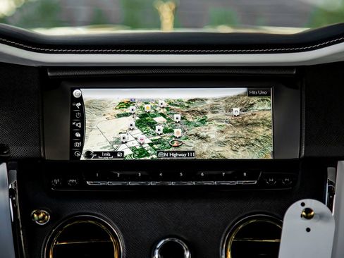 Certified 2024 Rolls-Royce Cullinan w/ Cullinan Package image 21