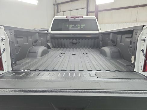 Used 2023 Chevrolet Silverado 3500 LTZ w/ LTZ Convenience Package AWD/4WD image 45