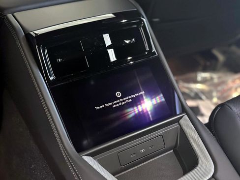 New 2025 Porsche Panamera 4 image 14