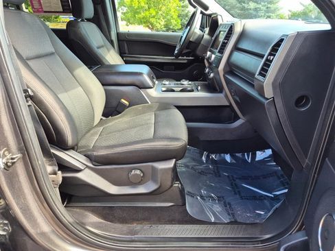 Used 2019 Ford Expedition Max XLT AWD/4WD image 22
