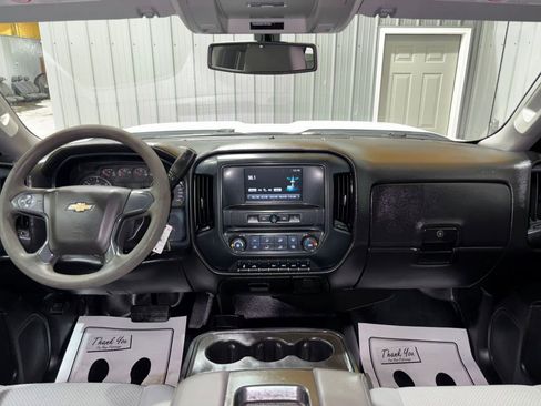 Used 2018 Chevrolet Silverado 2500 W/T w/ Snow Plow Prep Package image 17