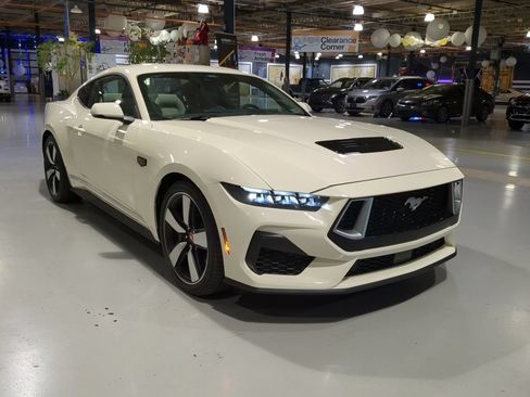 Used 2025 Ford Mustang GT Premium w/ 60th Anniversary Package RWD image 4