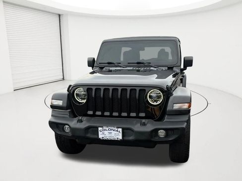 Used 2022 Jeep Wrangler Unlimited Sport AWD/4WD image 2