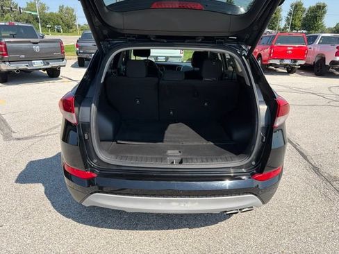 Used 2017 Hyundai Tucson Sport FWD image 13