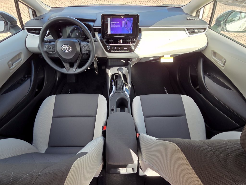 New 2027 Toyota Corolla LE FWD image 4