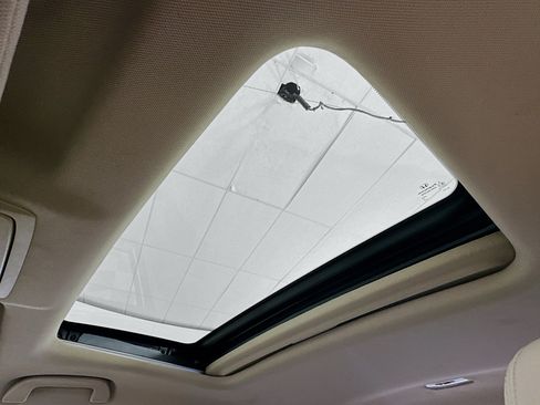 Used 2013 Honda Accord Touring image 25