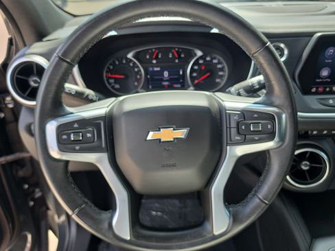 Used 2020 Chevrolet Blazer LT FWD image 29