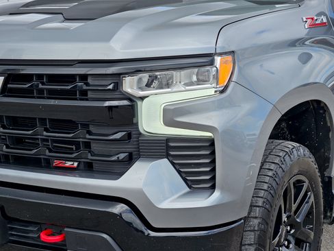 Used 2023 Chevrolet Silverado 1500 LT Trail Boss w/ Protection Package AWD/4WD image 8