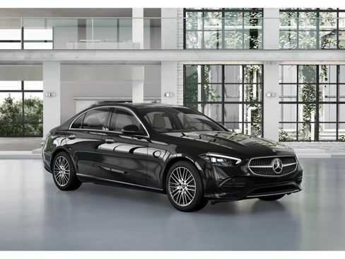 Used 2026 Mercedes-Benz C 300 4MATIC Sedan image 11