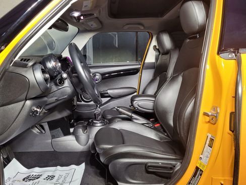 Used 2015 MINI Cooper S image 20