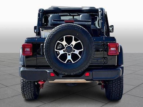 Used 2022 Jeep Wrangler Rubicon w/ LED Lighting Group AWD/4WD image 4