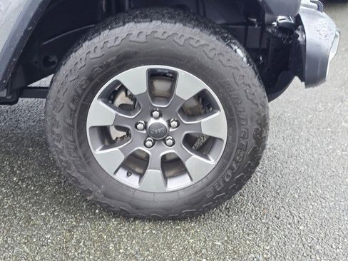 Certified 2020 Jeep Wrangler Unlimited Sahara AWD/4WD image 9