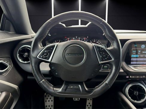 Used 2017 Chevrolet Camaro SS RWD image 16