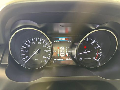 Used 2013 Land Rover Range Rover Evoque Prestige image 14