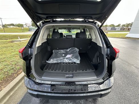 New 2026 Nissan Rogue SV w/ Rock Creek Premium Package image 22