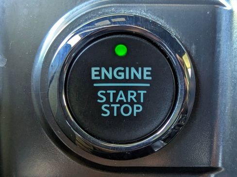 Certified 2023 Ford F150 Lariat w/ Equipment Group 502A High image 31