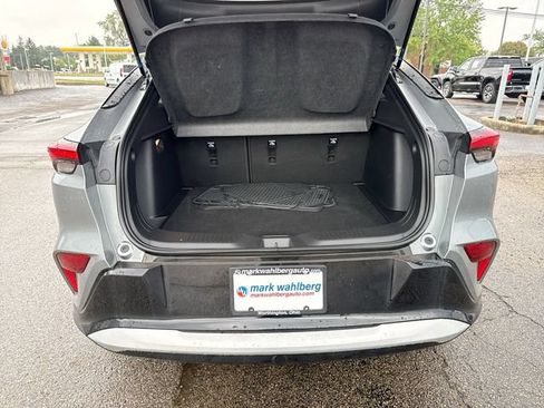 Used 2024 Buick Envista Sport Touring FWD image 23