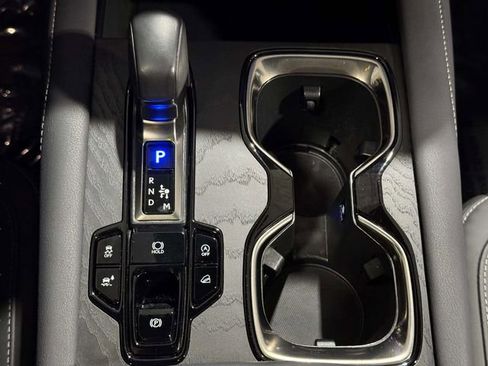 Used 2025 Lexus RX 350 AWD image 23
