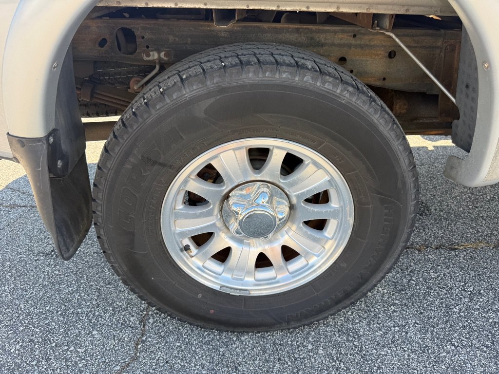 Used 2002 Ford F150 XLT AWD/4WD image 14