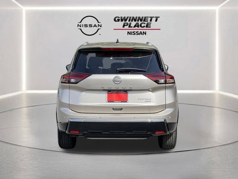 New 2026 Nissan Rogue Platinum AWD/4WD image 24
