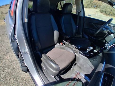 Used 2019 Buick Encore Preferred image 15