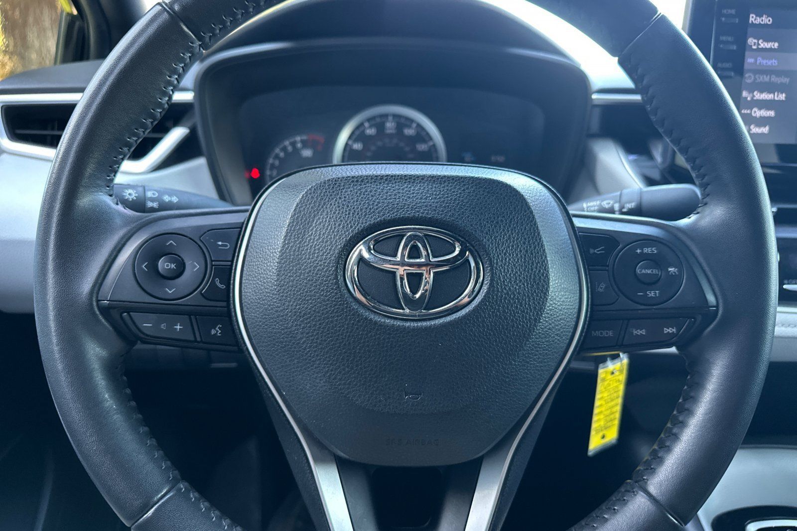 Used 2022 Toyota Corolla SE w/ Body Protection Package (TMS) FWD image 18