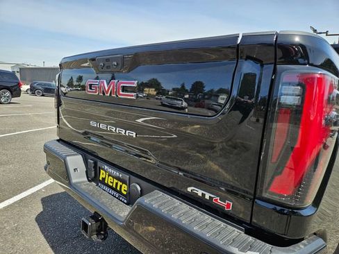 New 2026 GMC Sierra 3500 AT4 w/ AT4 Premium Plus Package AWD/4WD image 12