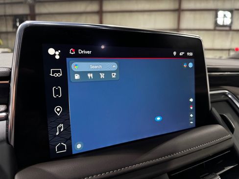 Used 2023 GMC Yukon SLT image 33