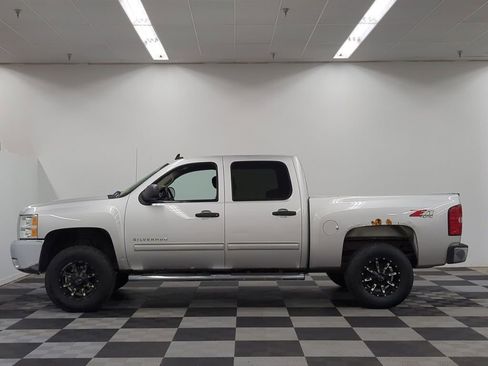Used 2012 Chevrolet Silverado 1500 LT w/ All-Star Edition AWD/4WD image 4