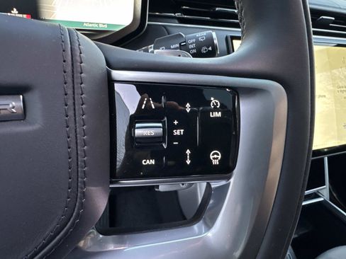 New 2026 Land Rover Range Rover SE AWD/4WD image 30