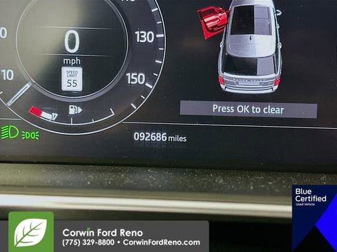 Used 2020 Land Rover Range Rover HSE image 15