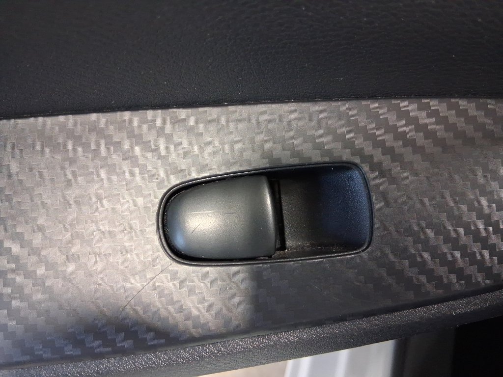 Used 2024 Nissan Sentra SV FWD image 12
