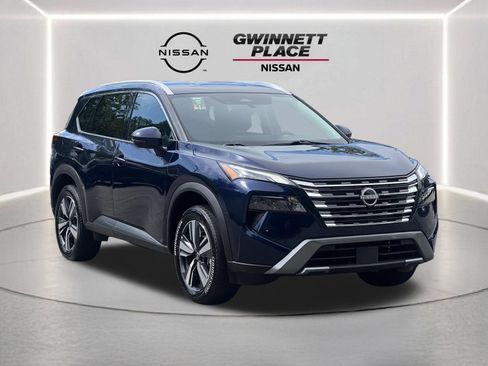 Certified 2026 Nissan Rogue SL FWD image 26