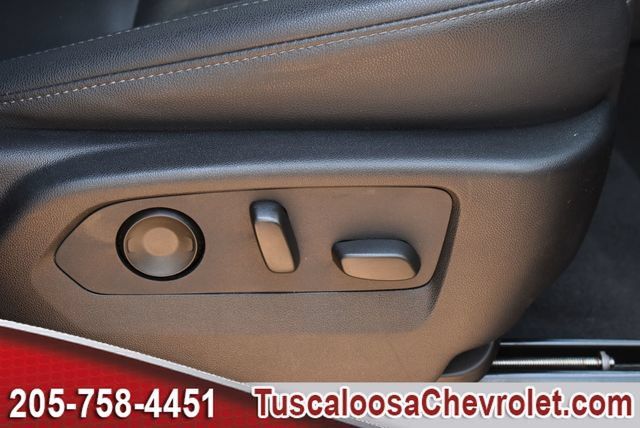 Certified 2024 Chevrolet Suburban LT AWD/4WD image 31