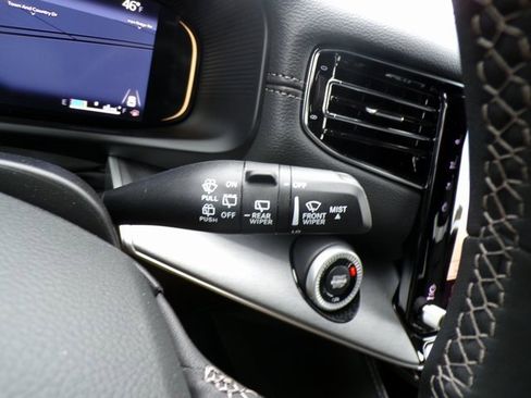 New 2025 Jeep Wagoneer Series III w/ Quick Order Package 25C Super image 24