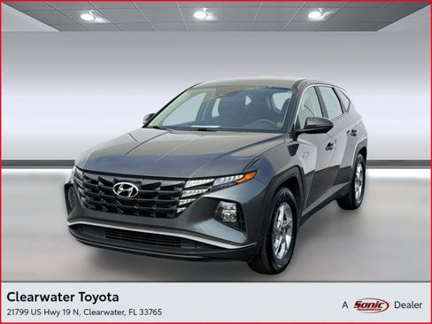 Used 2022 Hyundai Tucson SE w/ Cargo Package FWD image 1